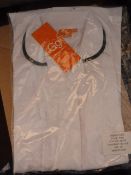 *10 Size: 36 & 4 Size: 30 White & Bottle Green Fem