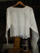 *10 Ladies White Pullovers