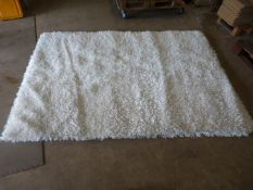 White Rug 92x63