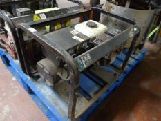 Lifter E4000 Generator