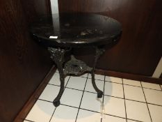 *Circular Britannia Style Table with Heat Resistan