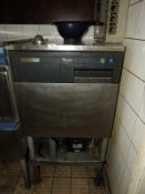 *Whirlpool K40 Ice Machine