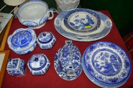 Blue & White Oriental Style Pottery, Willow Patter