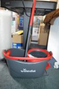 *Vileda Bucket & Mop