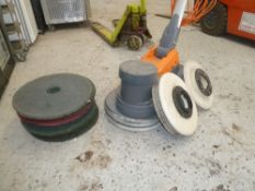 * Taski ergodisk floor cleaner, very good condition, working and includes several spare scrubber