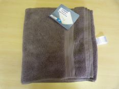 *Charisma Luxury Ribbed Bath Towel (Grey)