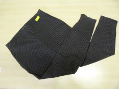 *Hilary Bradley Size: 14 Leggings