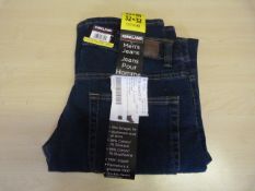 *Kirkland Signature Custom Fit Jeans Size: 32