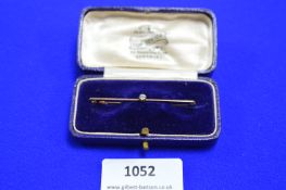 9ct Gold Tie Pin with Diamond