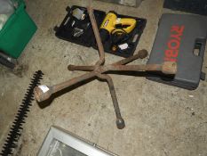 *Commercial Vehicle Wheel Spider