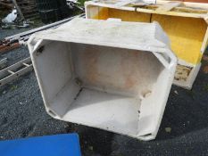 *White Plastic Holding Tank