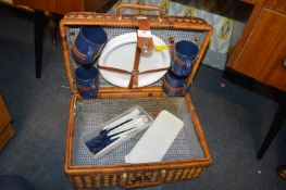 Picnic Hamper & Contents