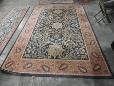 Traditional Patterned Carpet 200x300cm