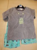 Carter's Child's Pajamas Size: 4T