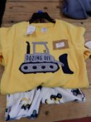 *Carter's Child's Pajamas Size: 7