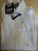*Kirkland Signature Custom Fit White Shirt Size: 17 Neck, 32/33 Chest