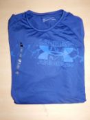 *Nike Size: L Blue Short Sleeve Top