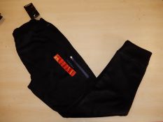 *Head Black Jogger Size: M