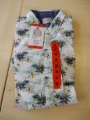 *Jacks White Pineapple Size: M Shirt