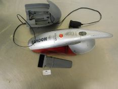 * Hoover Jovis Hand Vacuum