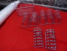 *basket with 7 x toast racks