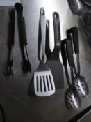 *assortment of kitchen utensils approx. 20 items including spoons, fish slices and tongs