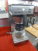 *Bravilor Bonamat Matic filter coffee machine with top warming plate - with one glass jug