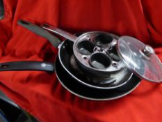 *pans x 5 various sizes including poaching pan with lid