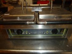 *electric double Panini press - grill area 530w x 250d