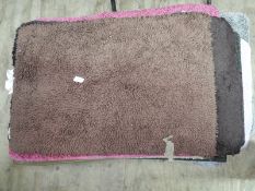 *Bath Mat (as per photograph)