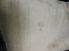 *Rug (as per photograph)