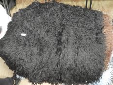 *Bath Mat (as per photograph)