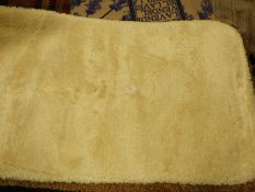 *Small Rug (as per photograph)