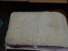 *Bath Mat (as per photograph)