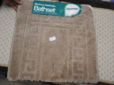 *Small Rug (as per photograph)