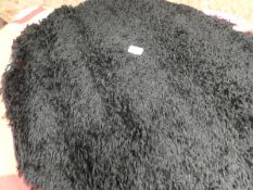 *Circular Rug (as per photograph)