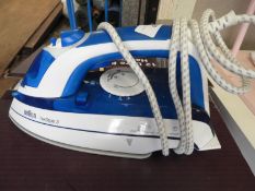*Braun Steam Iron