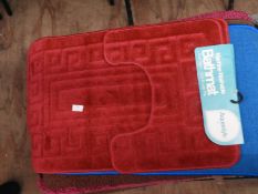 *Bath Mat (as per photograph)