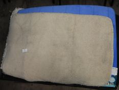 *Bath Mat (as per photograph)