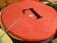 *Circular Rug (as per photograph)