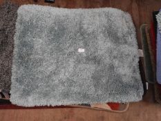 *Bath Mat (as per photograph)