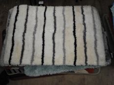 *Bath Mat (as per photograph)