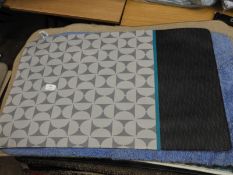 *Bath Mat (as per photograph)