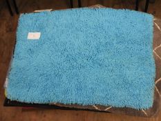 *Bath Mat (as per photograph)