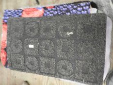 *Bath Mat (as per photograph)