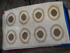 *Bath Mat (as per photograph)