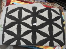 *Small Rug (as per photograph)