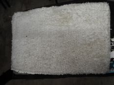 *Bath Mat (as per photograph)