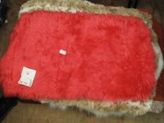 *Bath Mat (as per photograph)