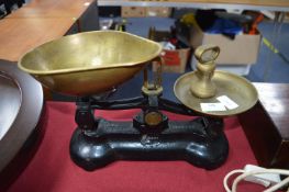 Vintage Kitchen Scales